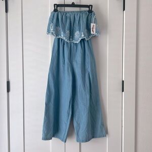 NWT! Jessica Simpson Strapless cropped wide leg Chambray romper!